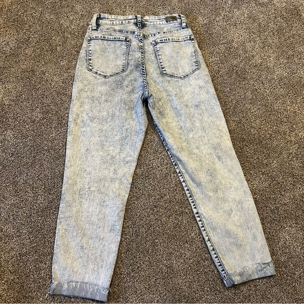 RSQ Vintage Mom Jeans - Picture 4 of 8